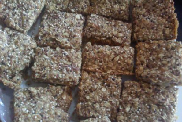 Granola Bars fit for a Wench | VegWeb.com, The World's Largest ...